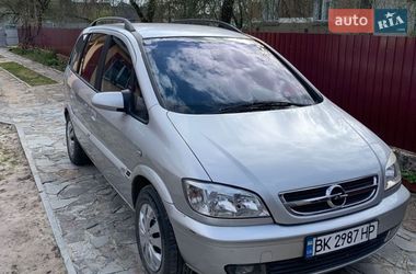 Минивэн Opel Zafira 2004 в Ровно