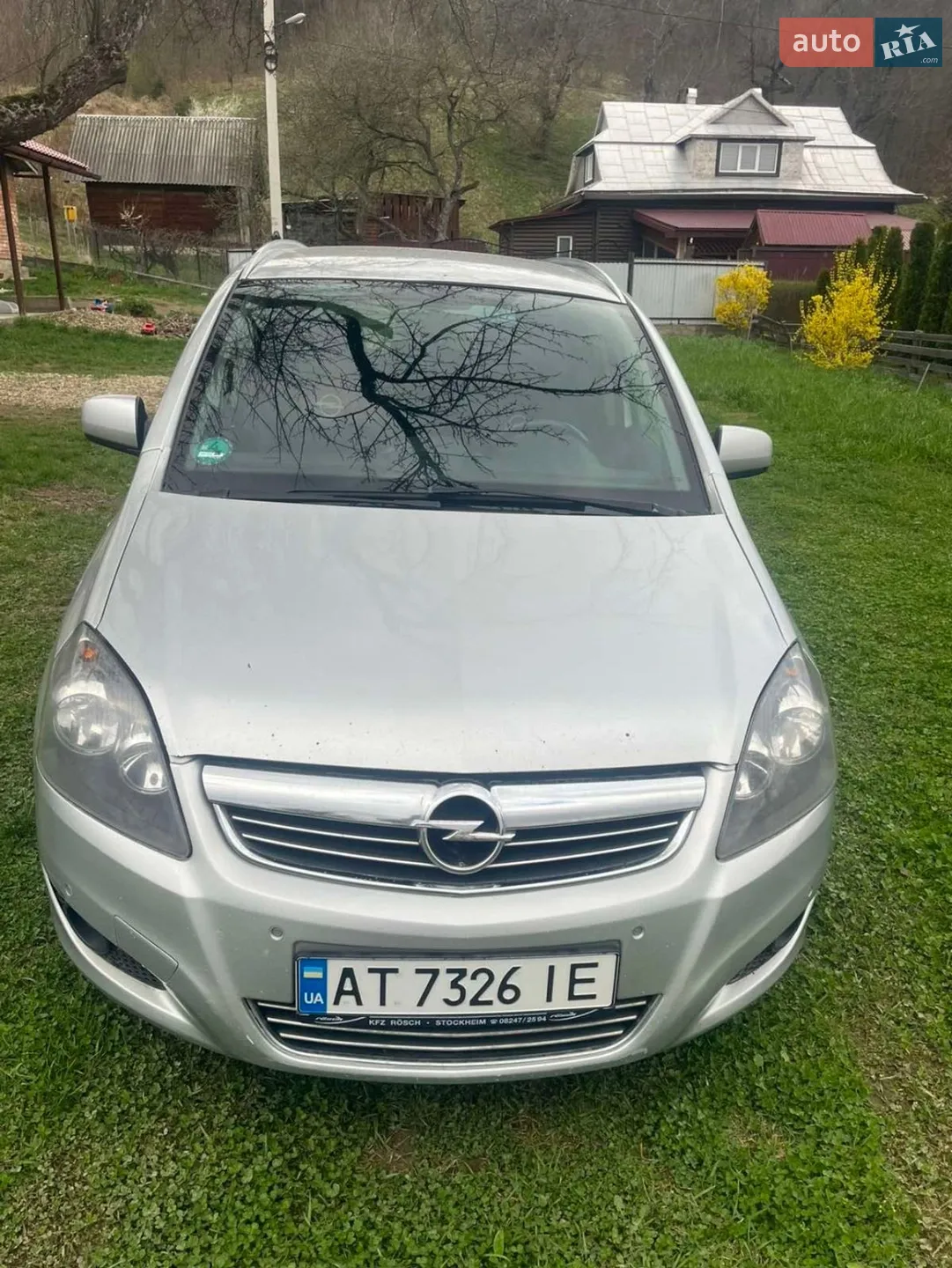 2011 Opel Zafira - фото 1