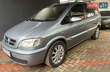 Минивэн Opel Zafira 2005 в Измаиле