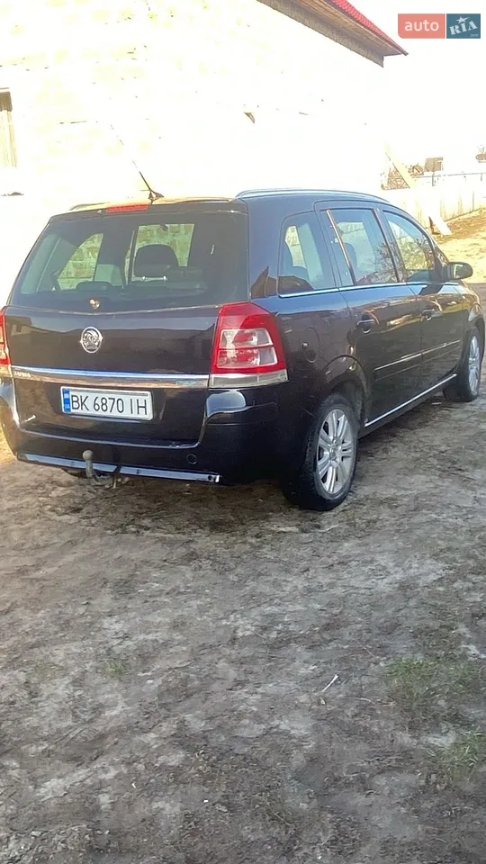 2010 Opel Zafira - мініатюра 23
