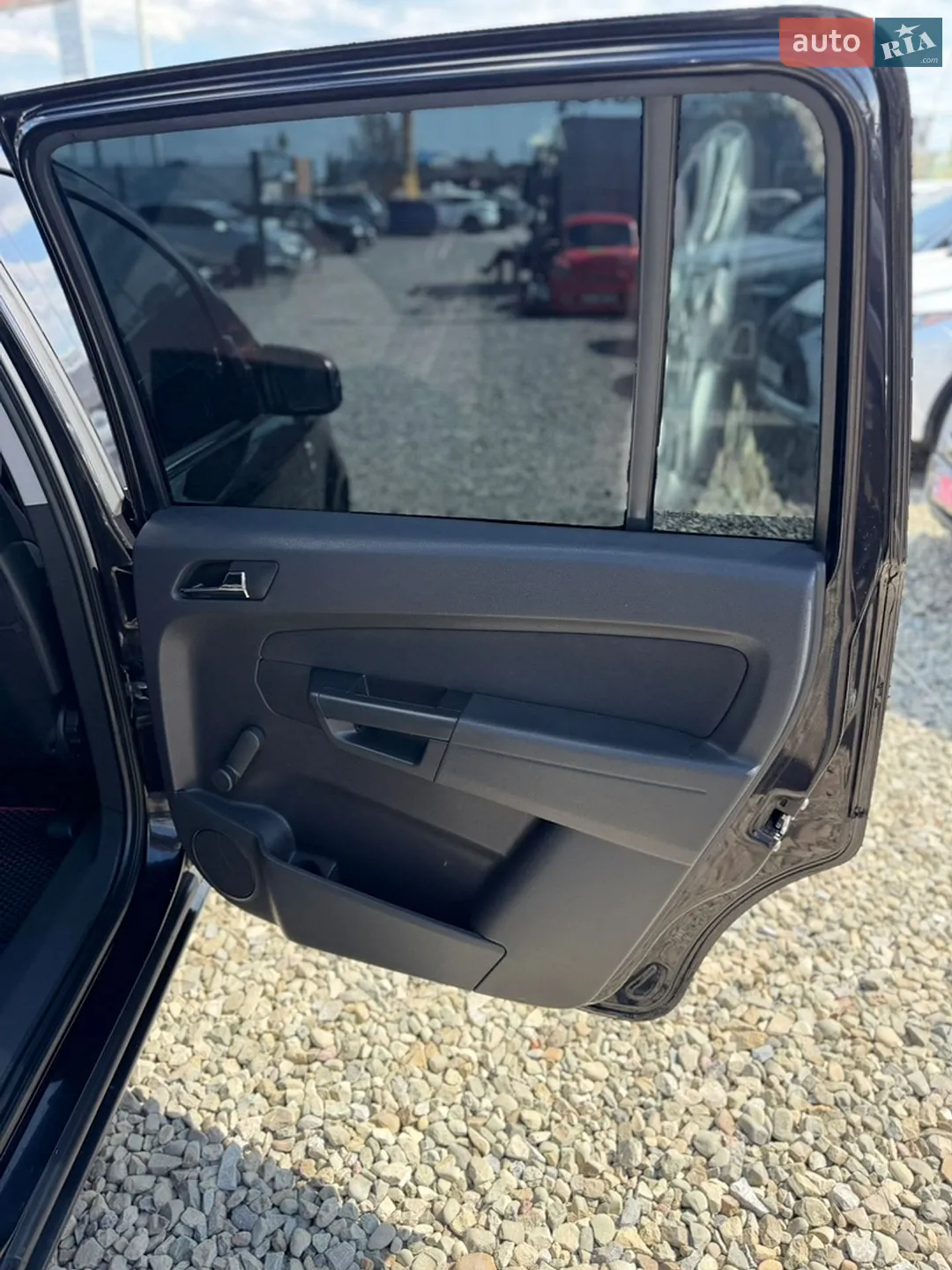 2010 Opel Zafira - мініатюра 25