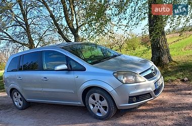 Мінівен Opel Zafira 2006 в Нововолинську
