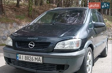 Минивэн Opel Zafira 2002 в Ирпене