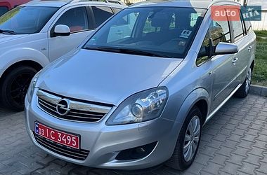 Минивэн Opel Zafira 2008 в Луцке