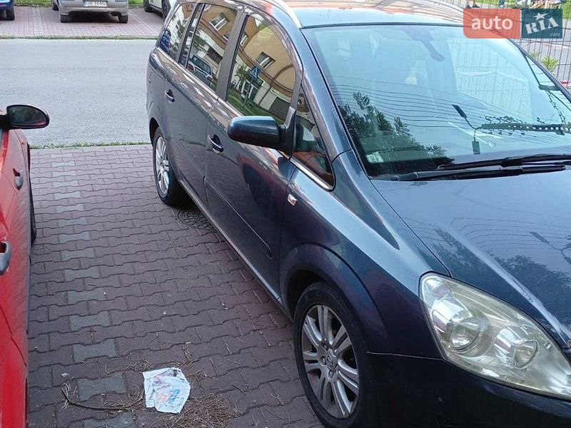 Opel Zafira 2008