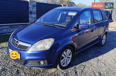 Минивэн Opel Zafira 2007 в Камне-Каширском