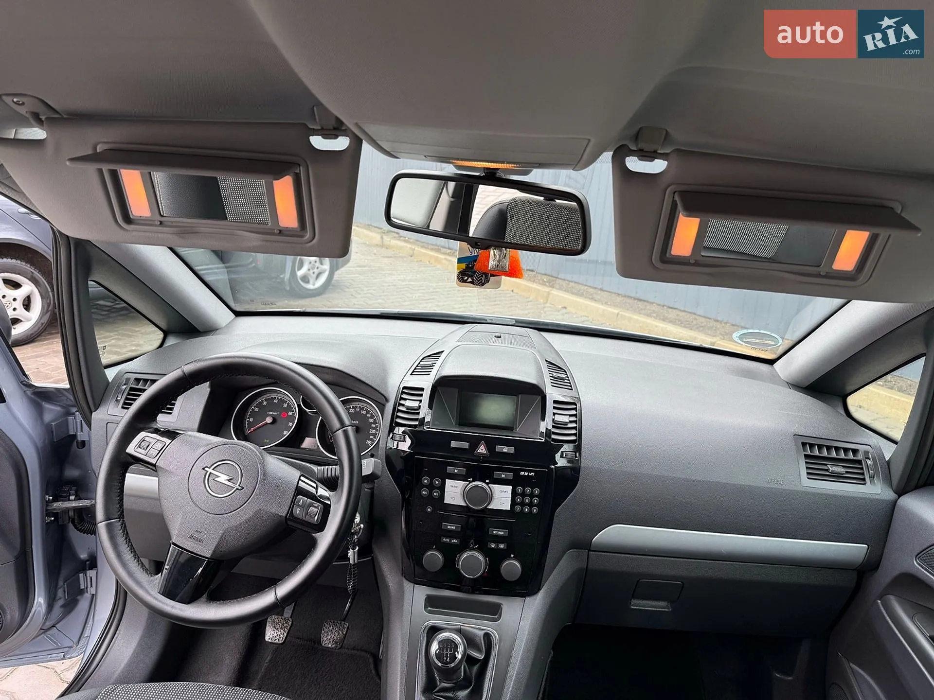 2010 Opel Zafira - мініатюра 22