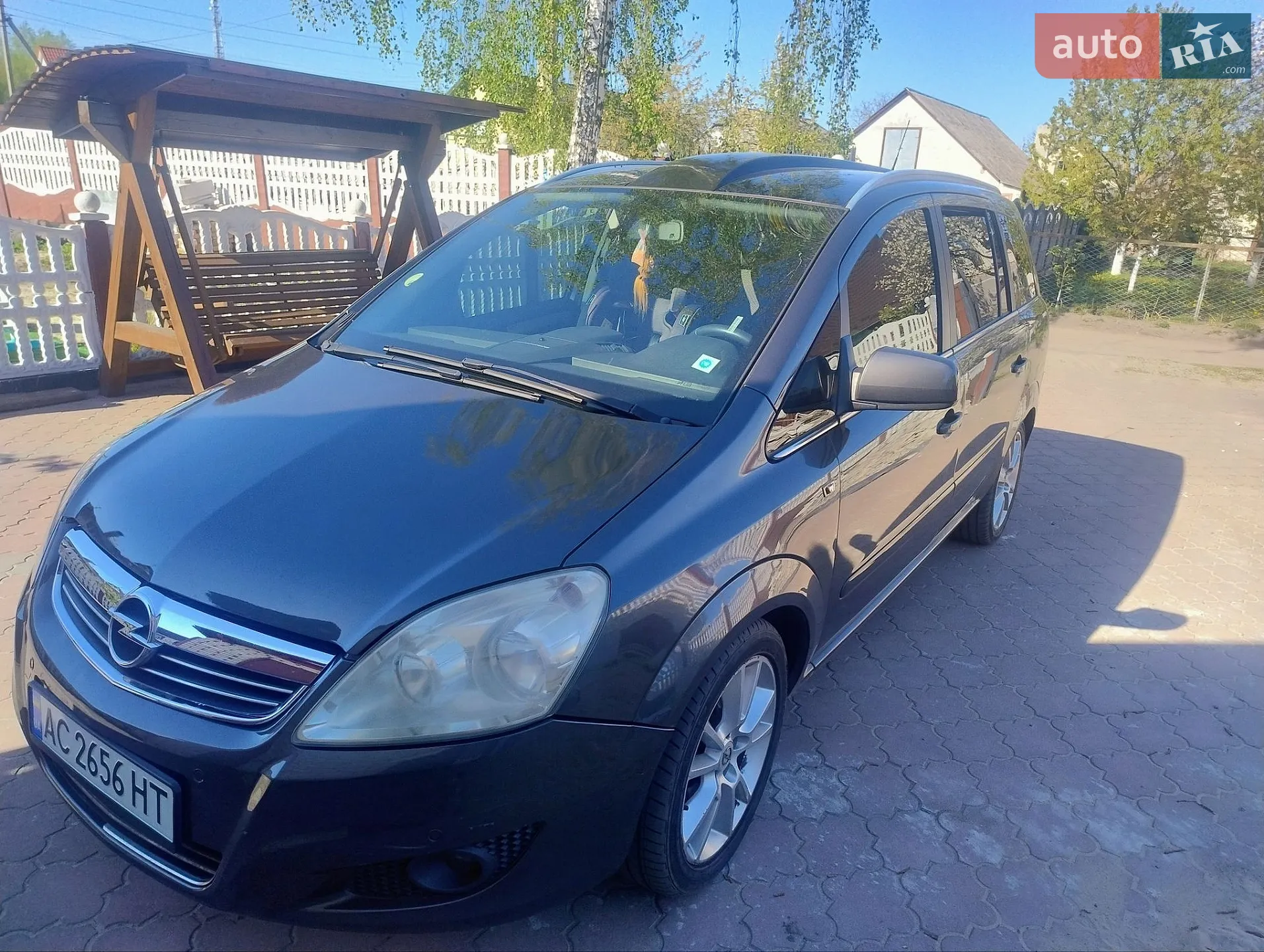 2010 Opel Zafira - мініатюра 10