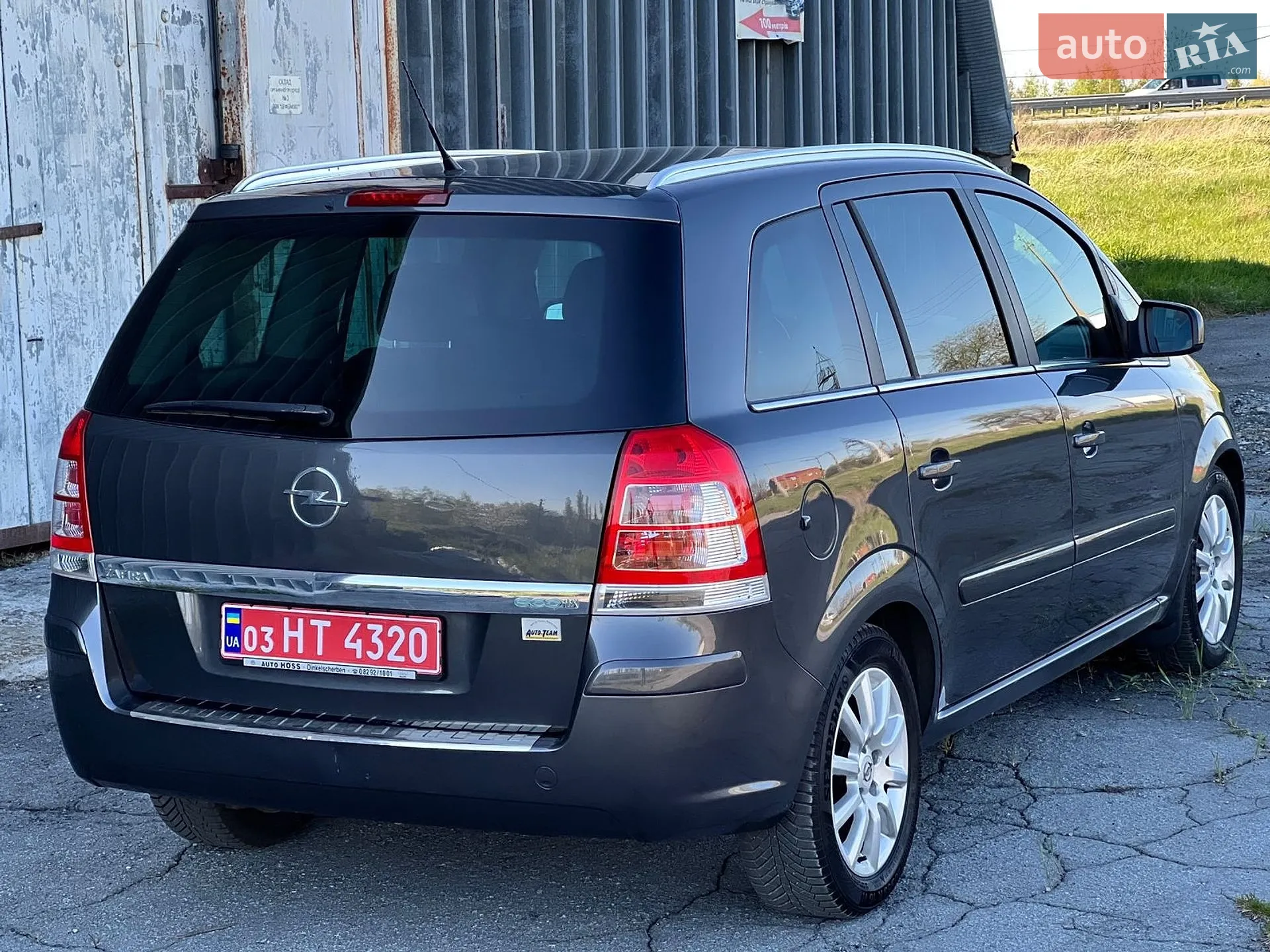 2010 Opel Zafira - мініатюра 17