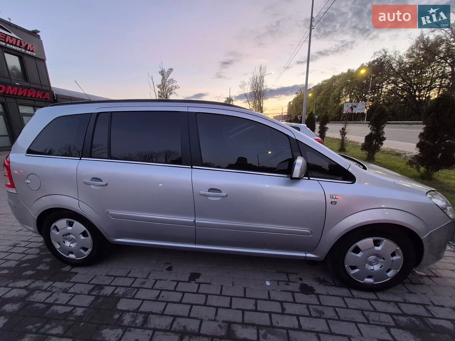 2010 Opel Zafira - мініатюра 6