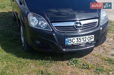 Минивэн Opel Zafira 2008 в Яворове
