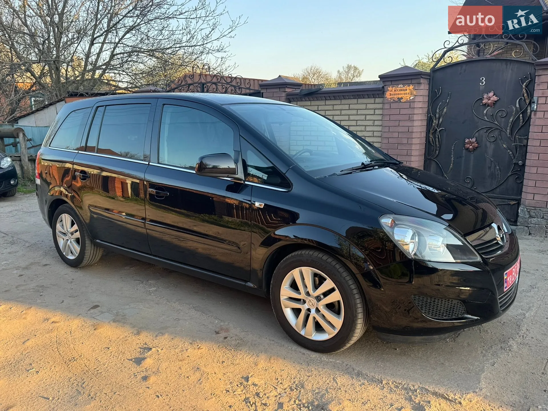 2011 Opel Zafira - мініатюра 10