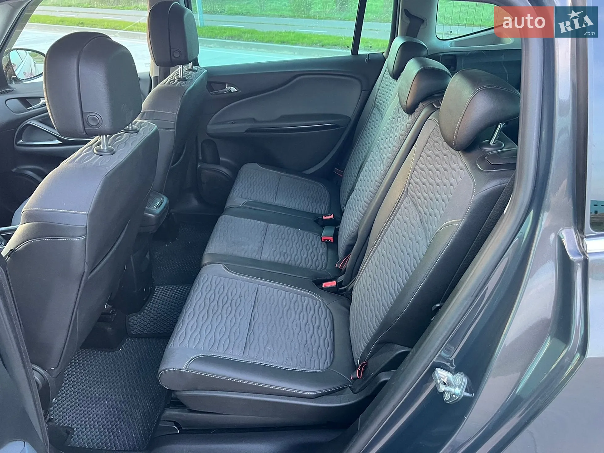 2014 Opel Zafira - мініатюра 38