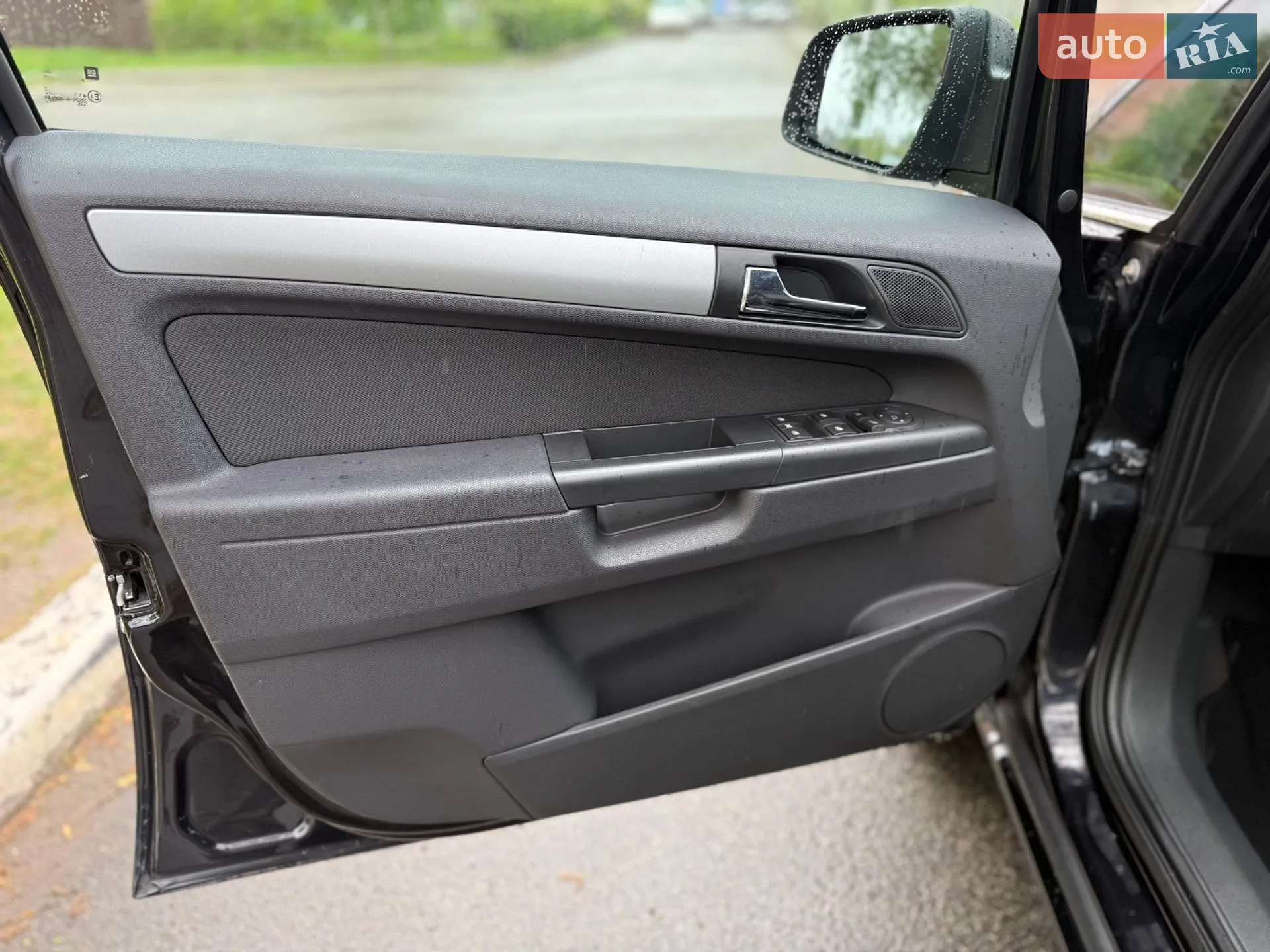 2011 Opel Zafira - мініатюра 17