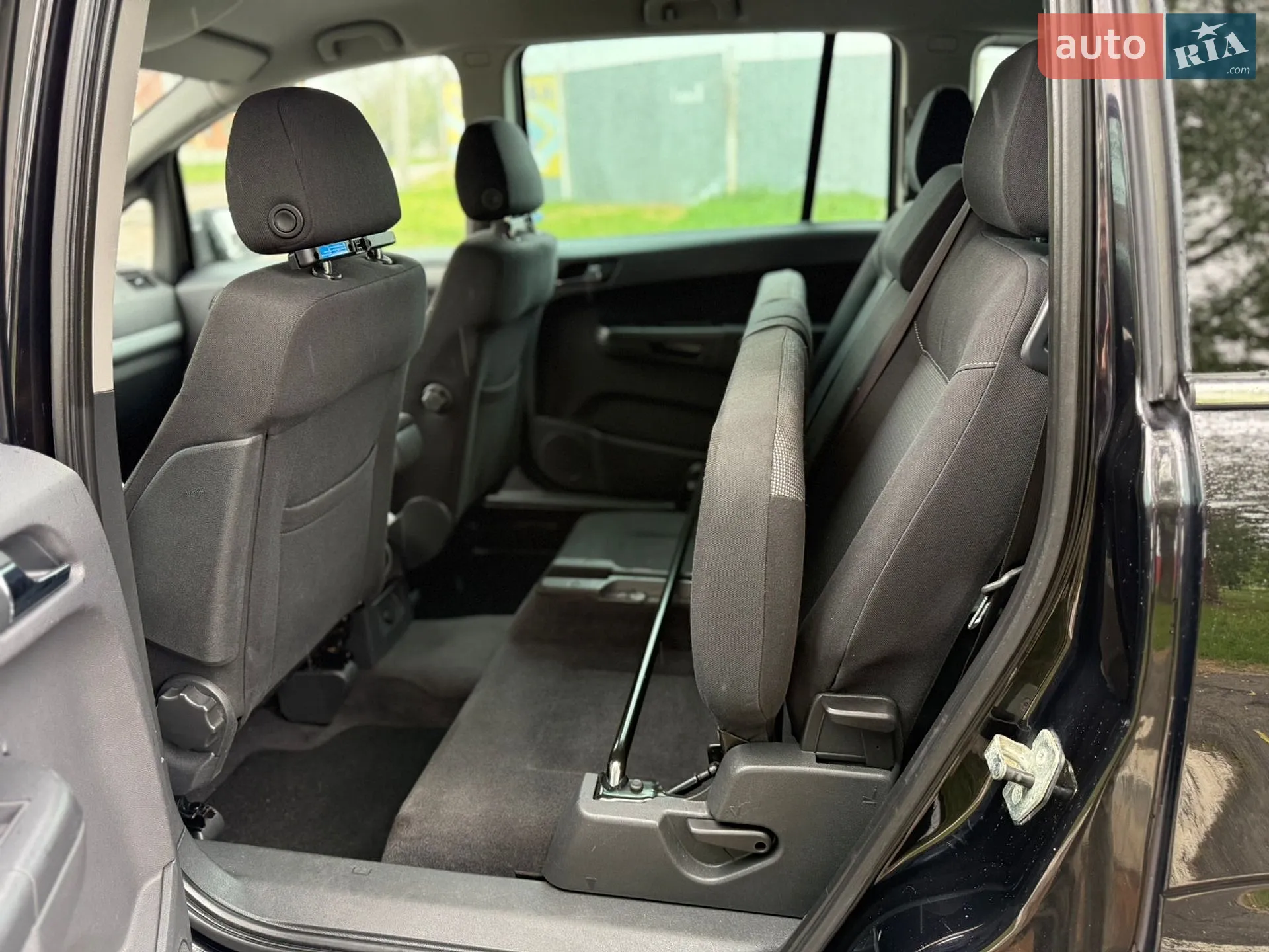 2011 Opel Zafira - мініатюра 39