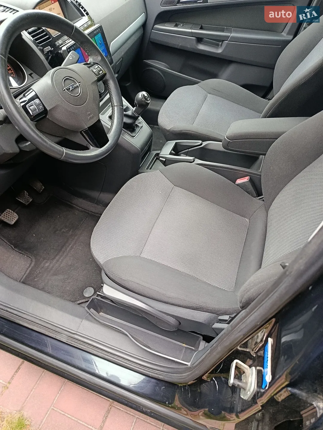 2011 Opel Zafira - мініатюра 21