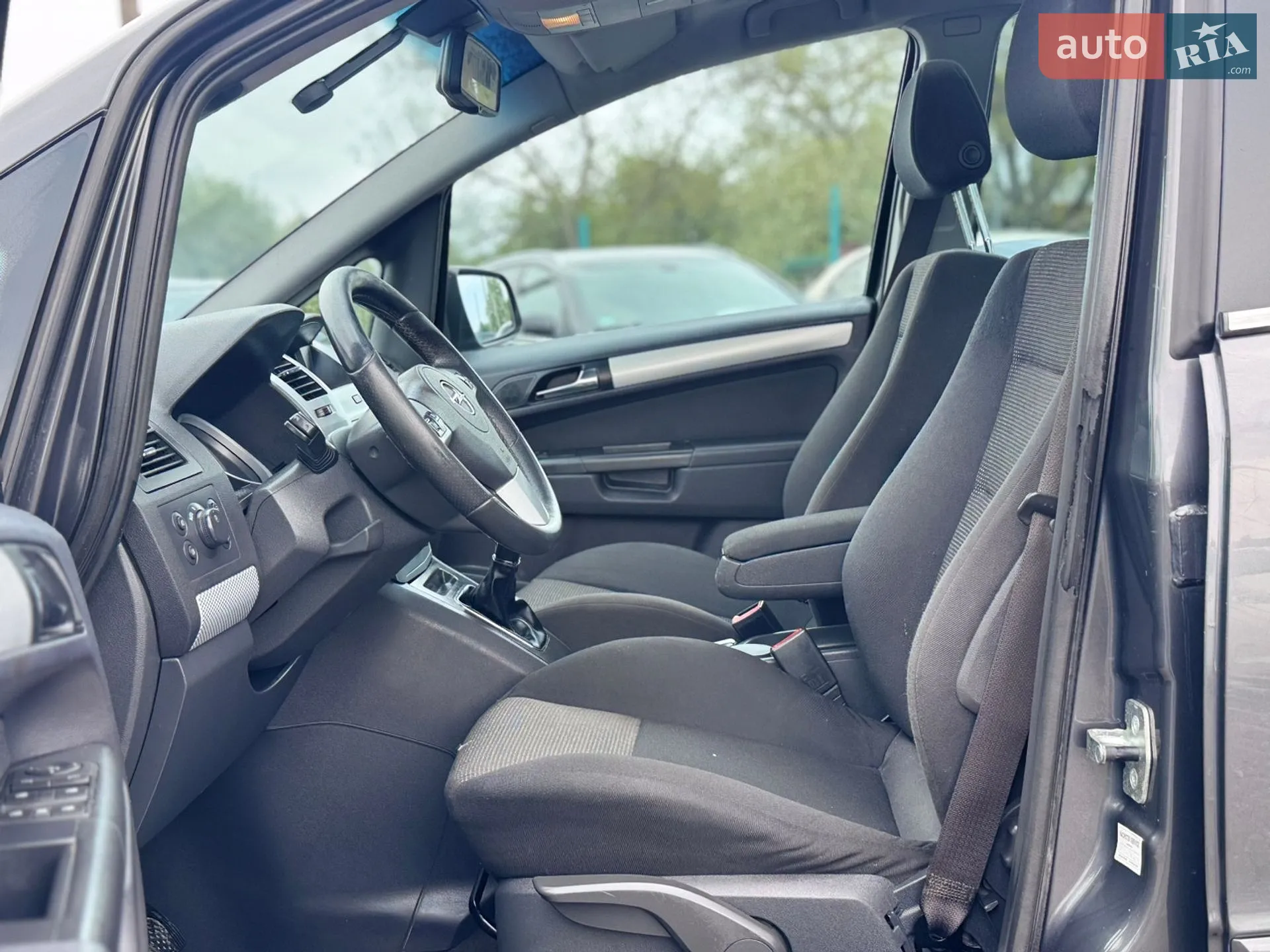 2011 Opel Zafira - мініатюра 32