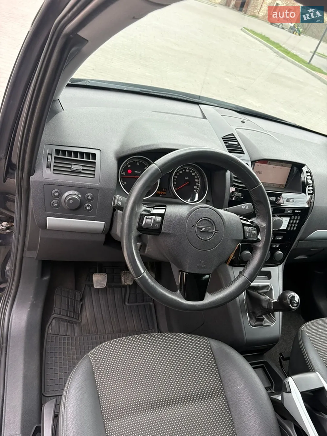 2011 Opel Zafira - мініатюра 26