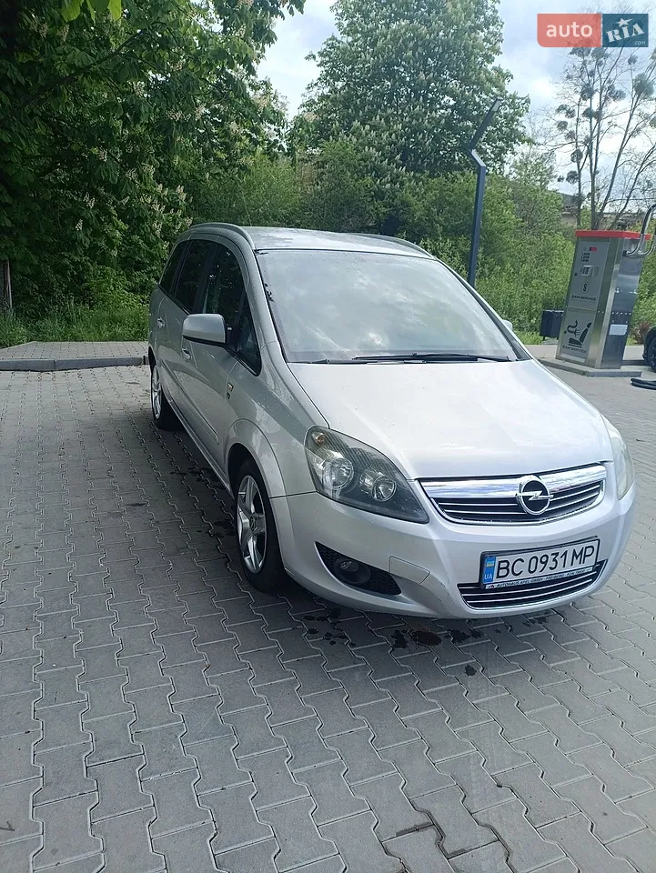 2011 Opel Zafira - мініатюра 18