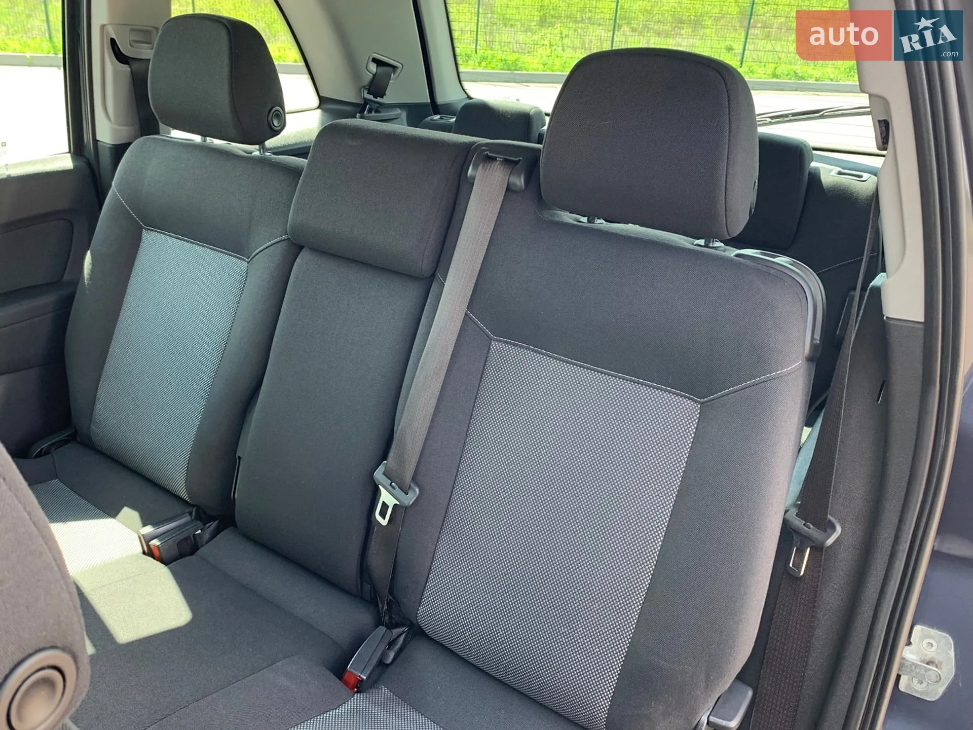 2010 Opel Zafira - мініатюра 35