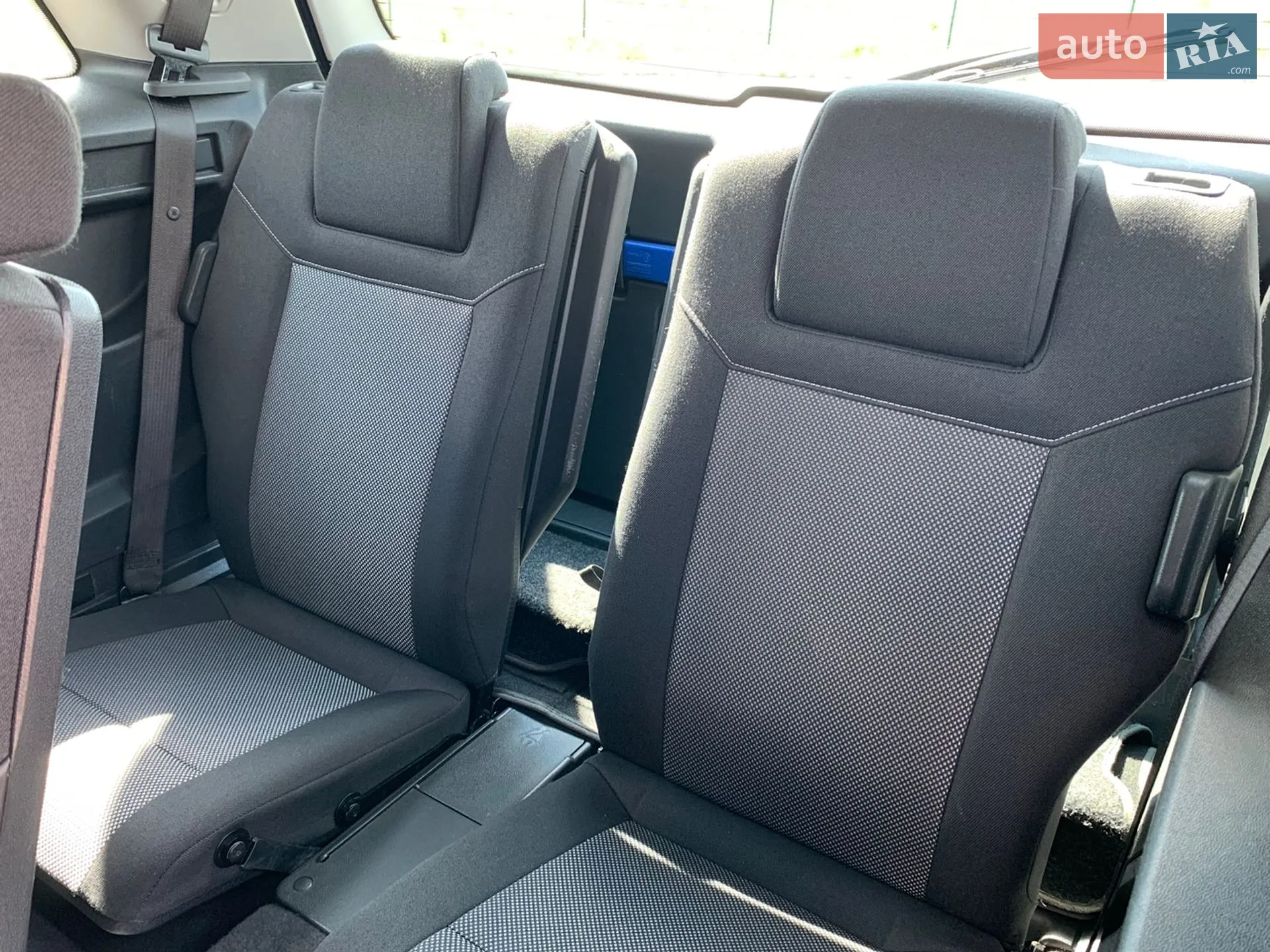 2010 Opel Zafira - мініатюра 37