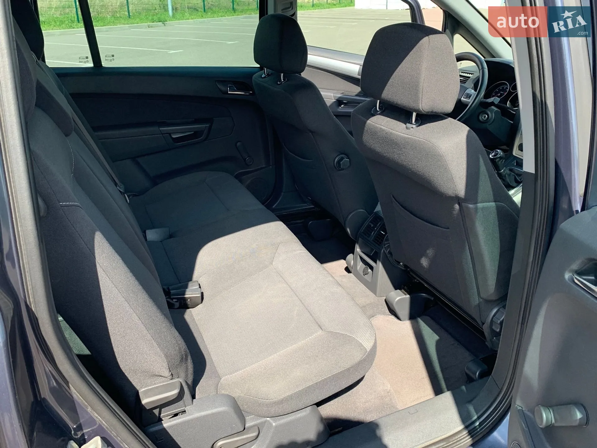 2010 Opel Zafira - мініатюра 46