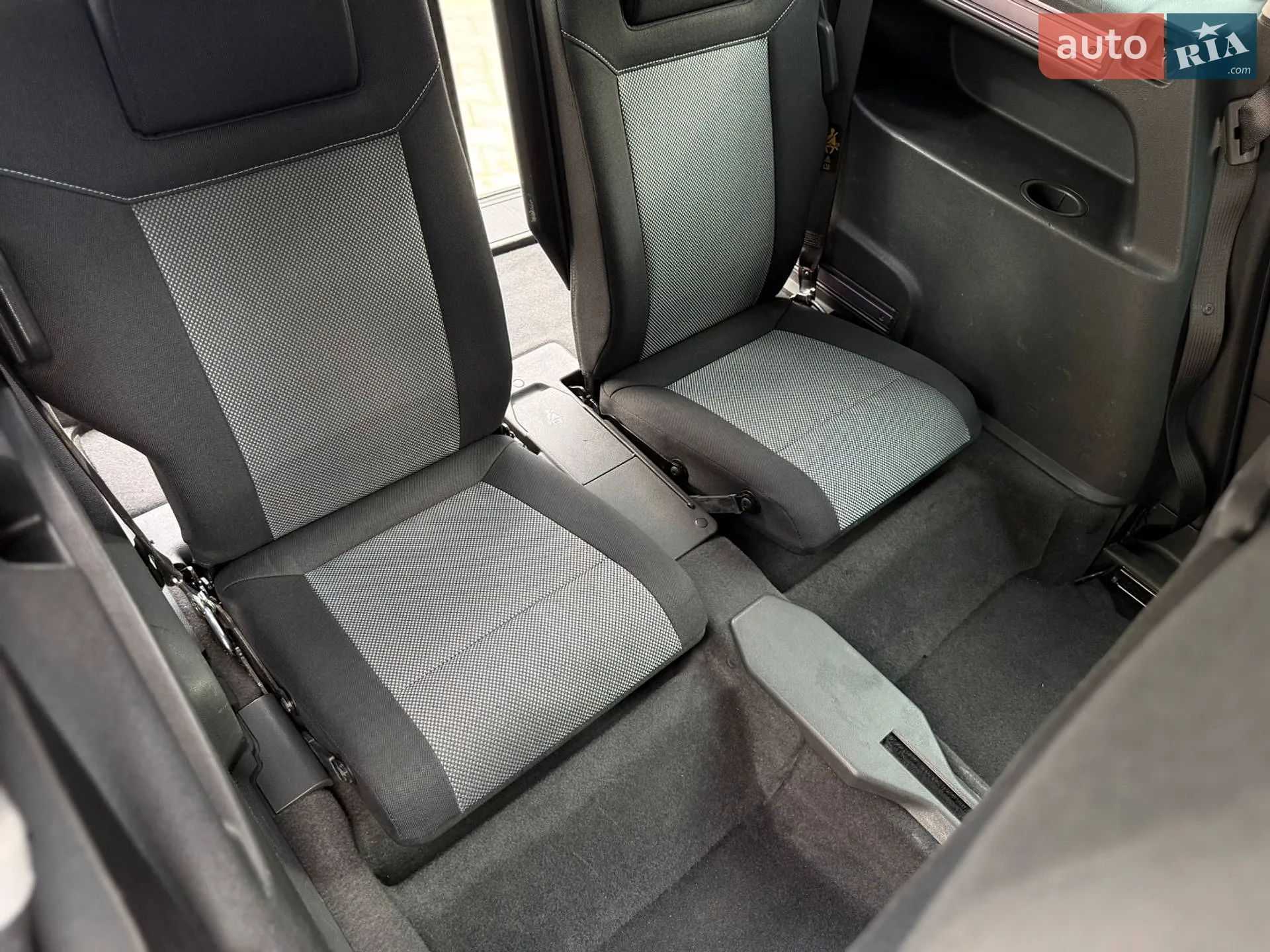 2011 Opel Zafira - мініатюра 22