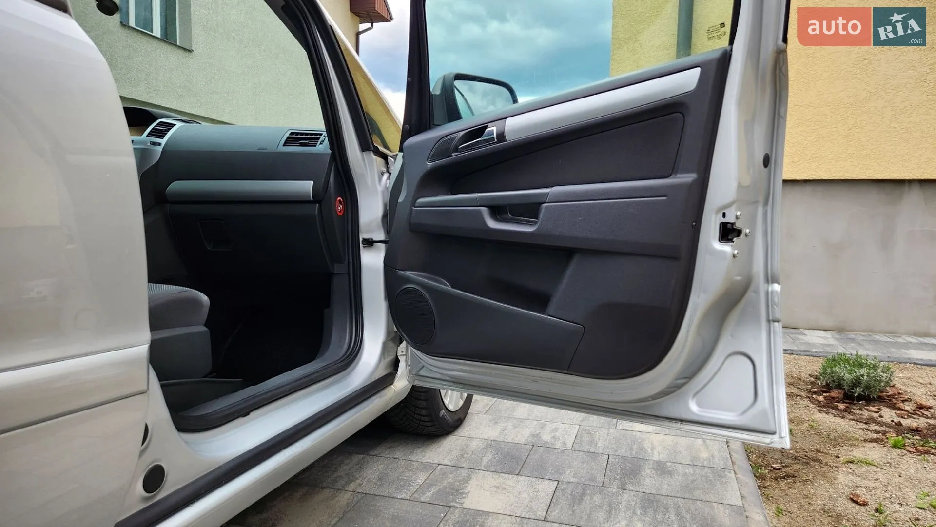 2012 Opel Zafira - мініатюра 35