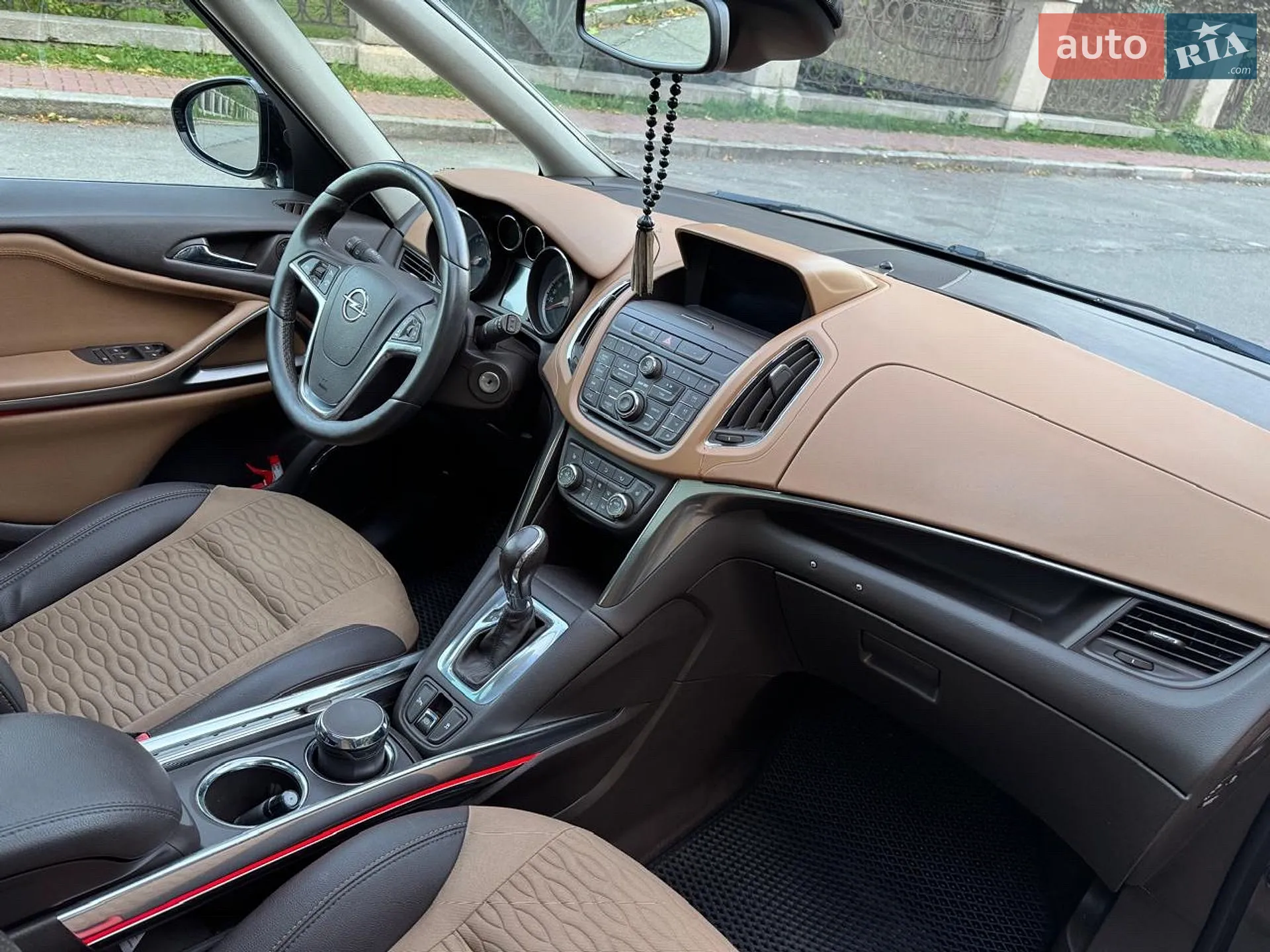 2011 Opel Zafira - мініатюра 16