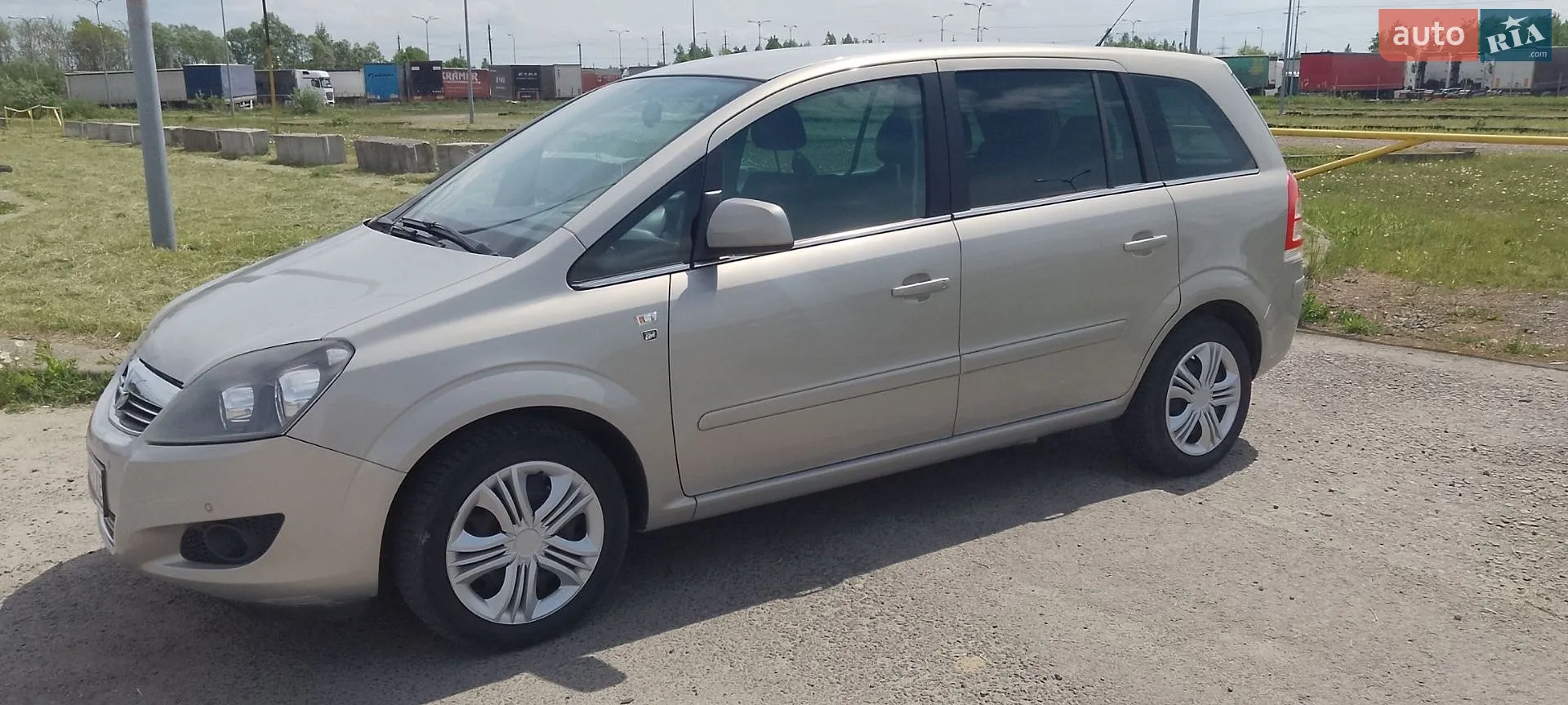 2010 Opel Zafira - мініатюра 6