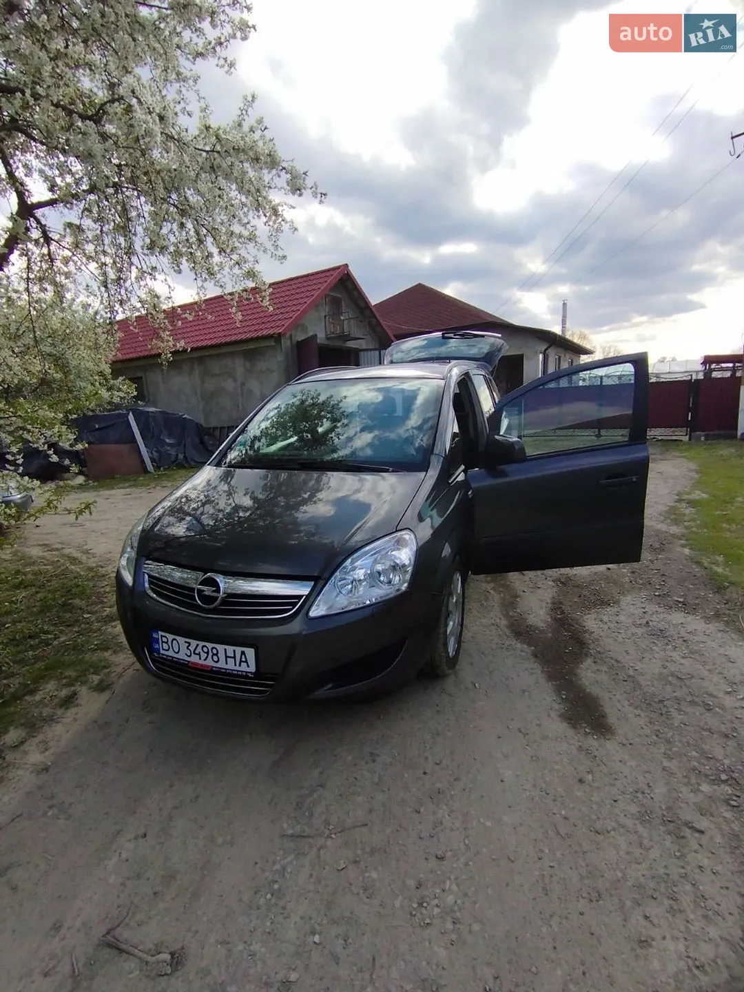 2012 Opel Zafira - фото 1