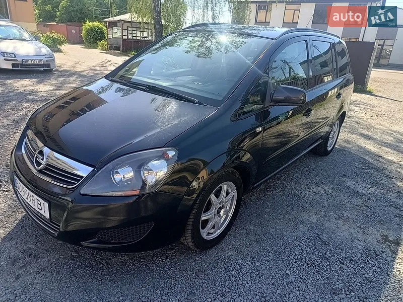 Opel Zafira 2013