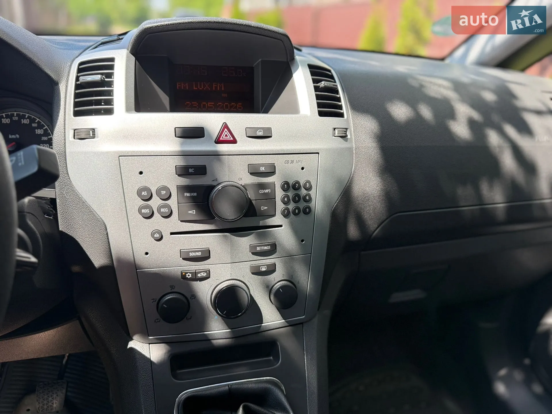 2010 Opel Zafira - мініатюра 30