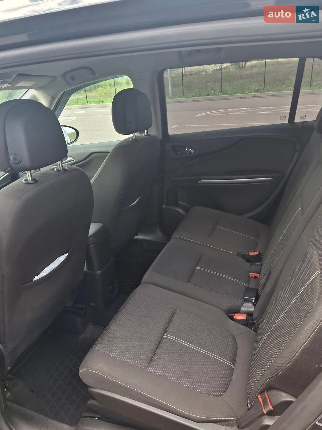 2016 Opel Zafira - мініатюра 12