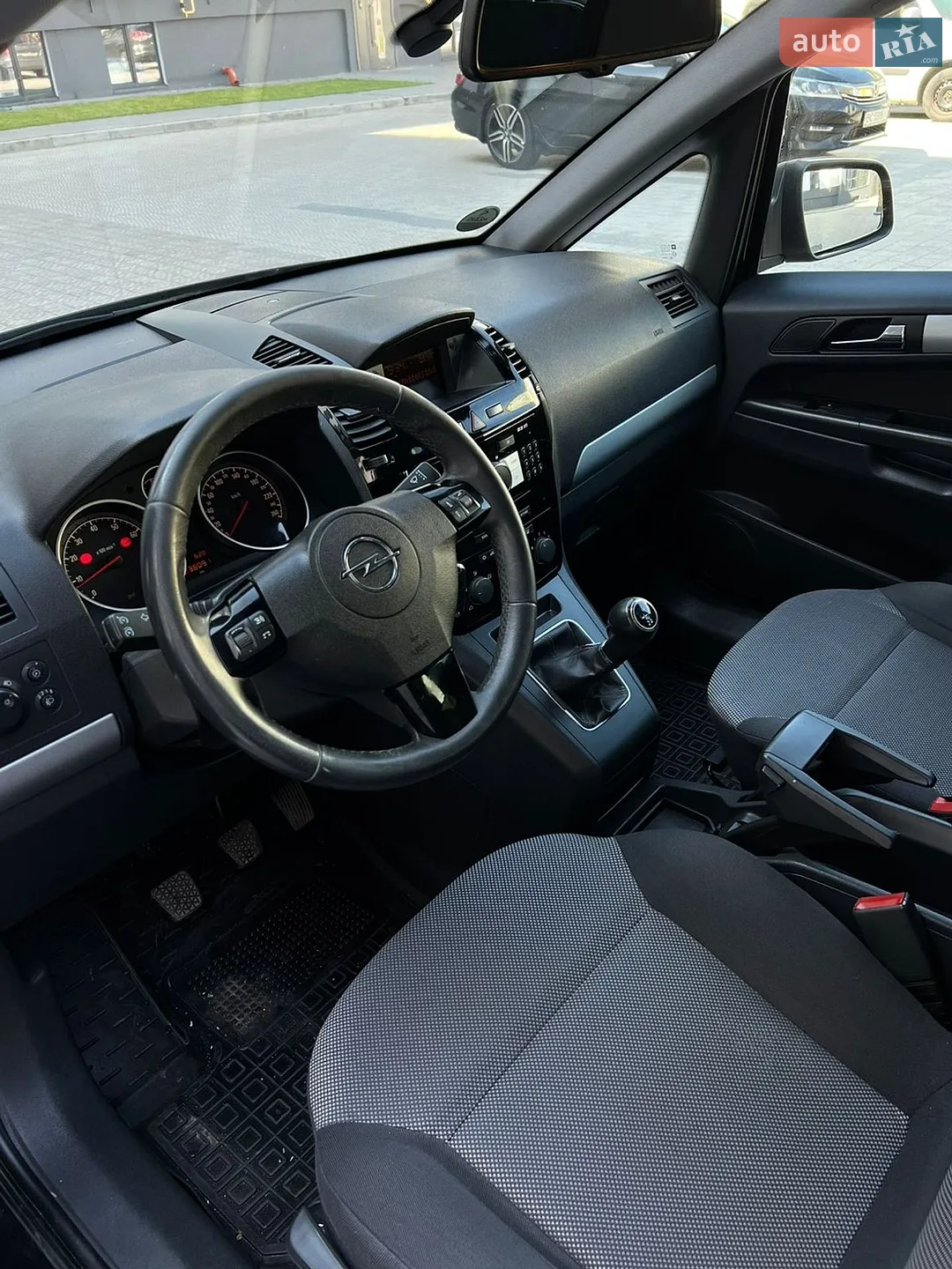 2011 Opel Zafira - мініатюра 24