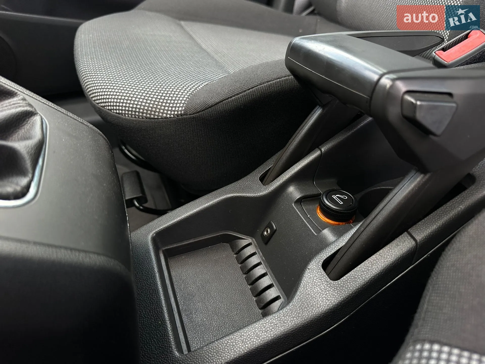 2010 Opel Zafira - мініатюра 37