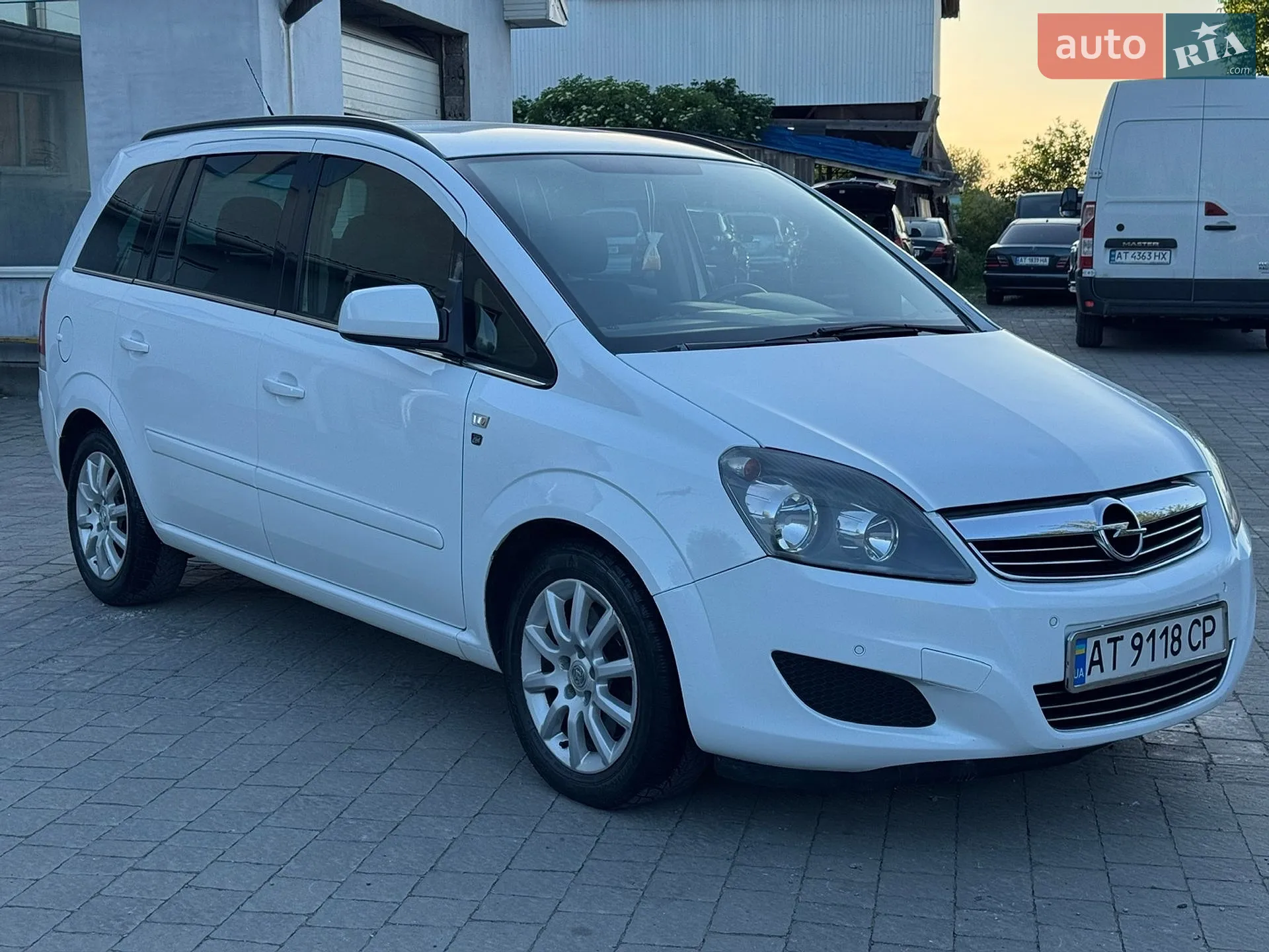 2010 Opel Zafira - мініатюра 18