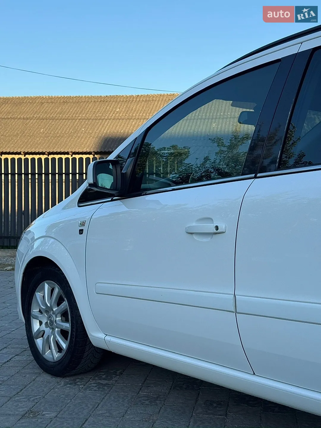 2010 Opel Zafira - мініатюра 25