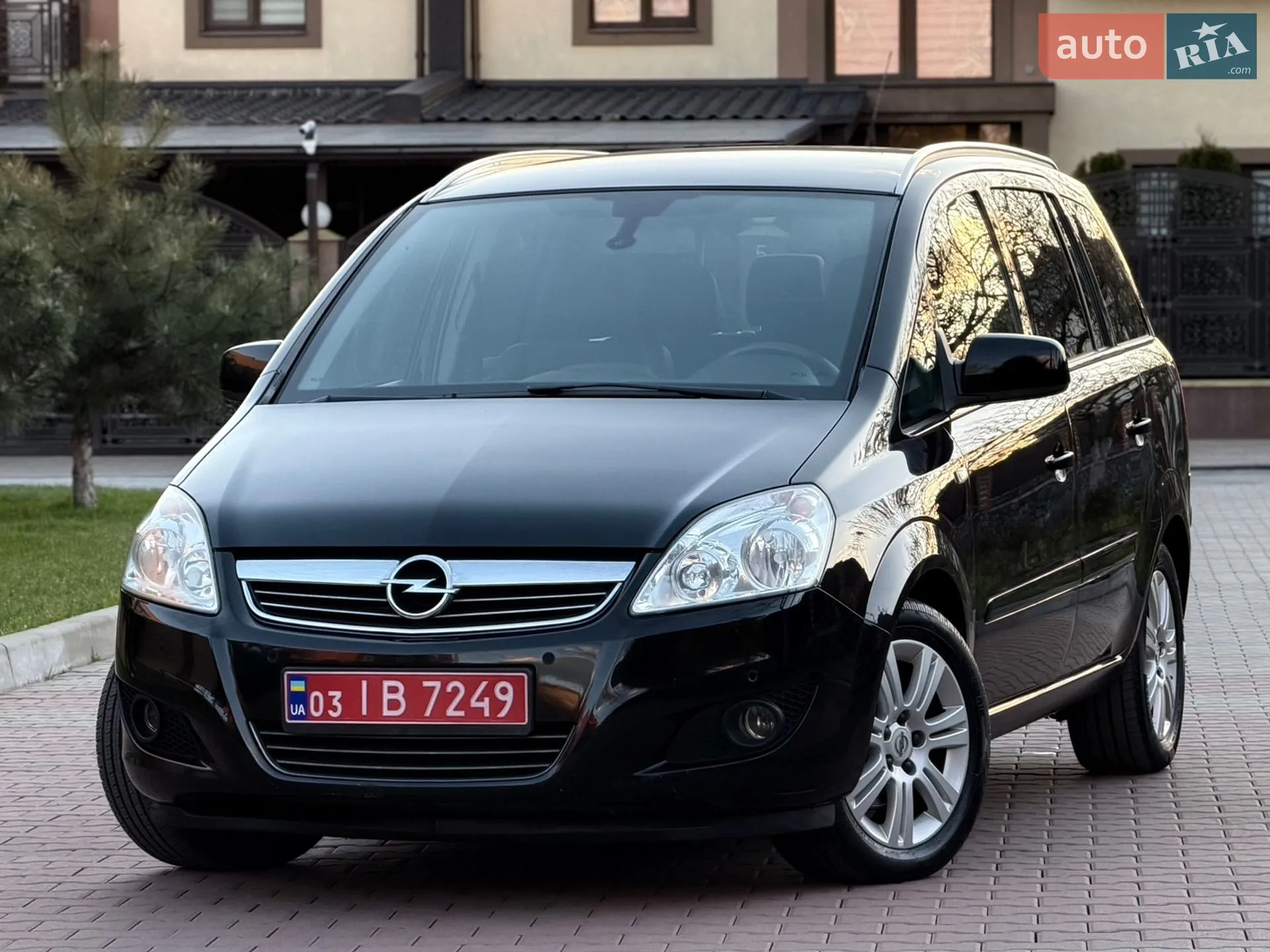 2011 Opel Zafira - мініатюра 2