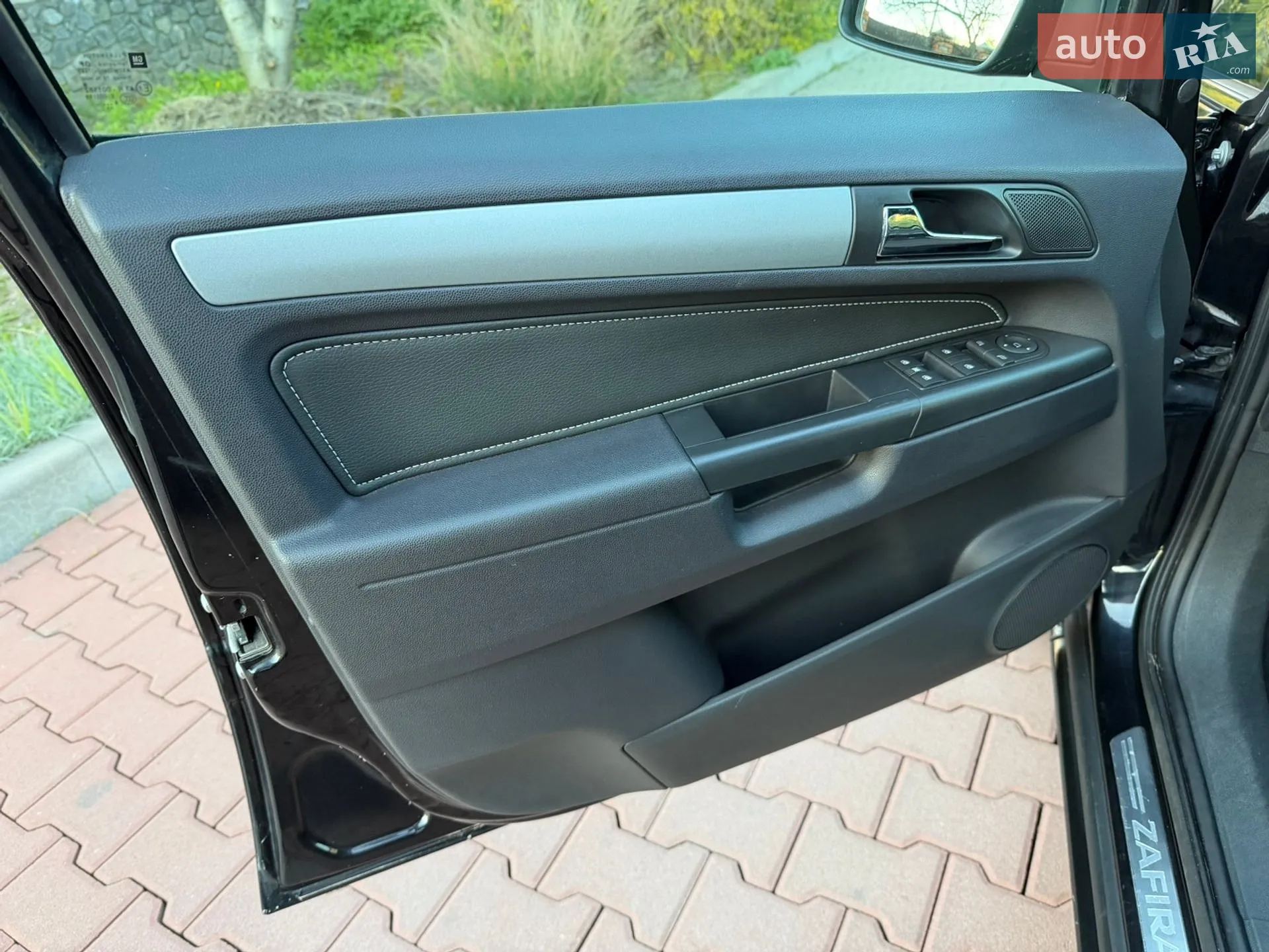2011 Opel Zafira - мініатюра 52
