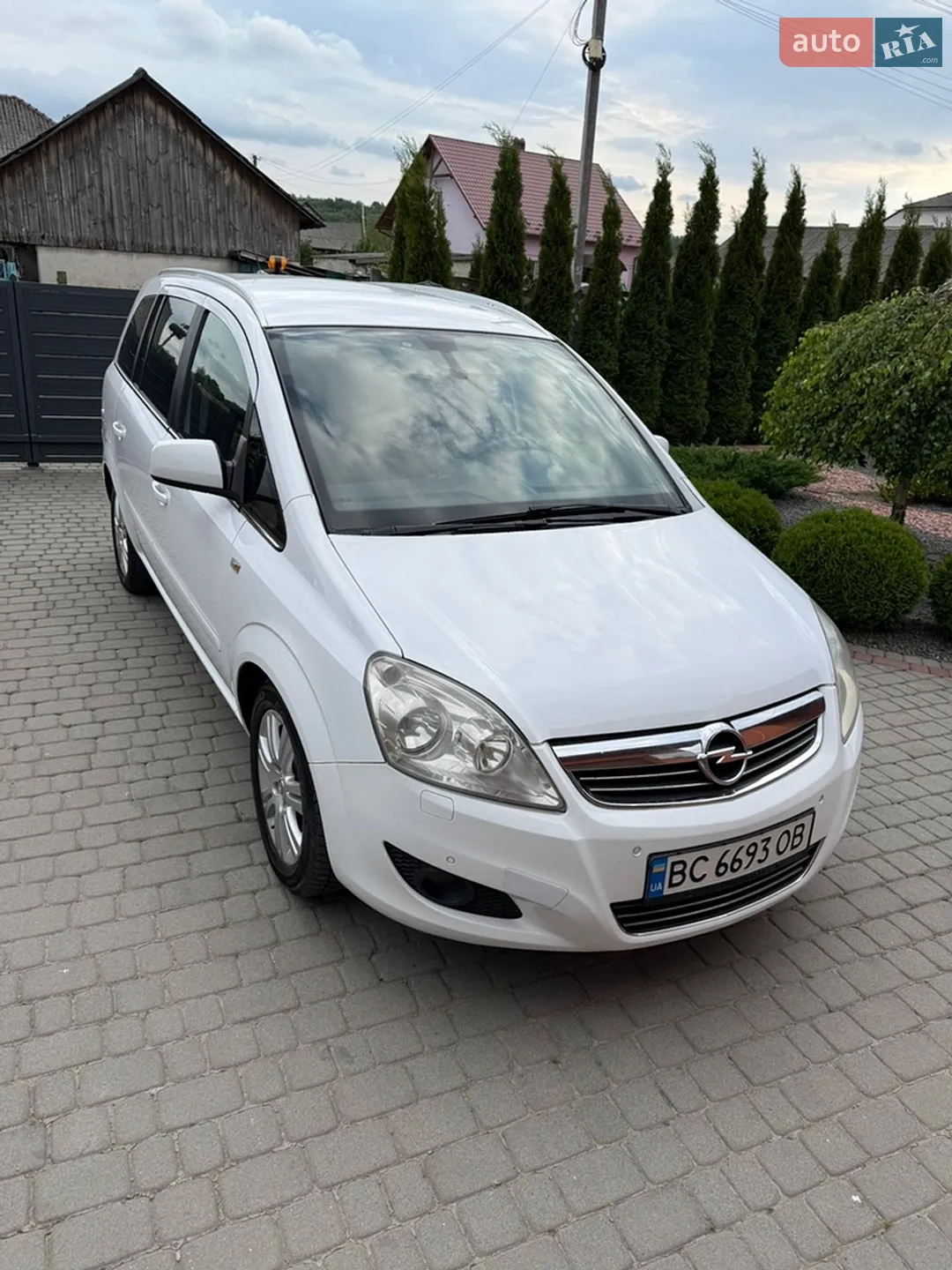 2012 Opel Zafira - мініатюра 2