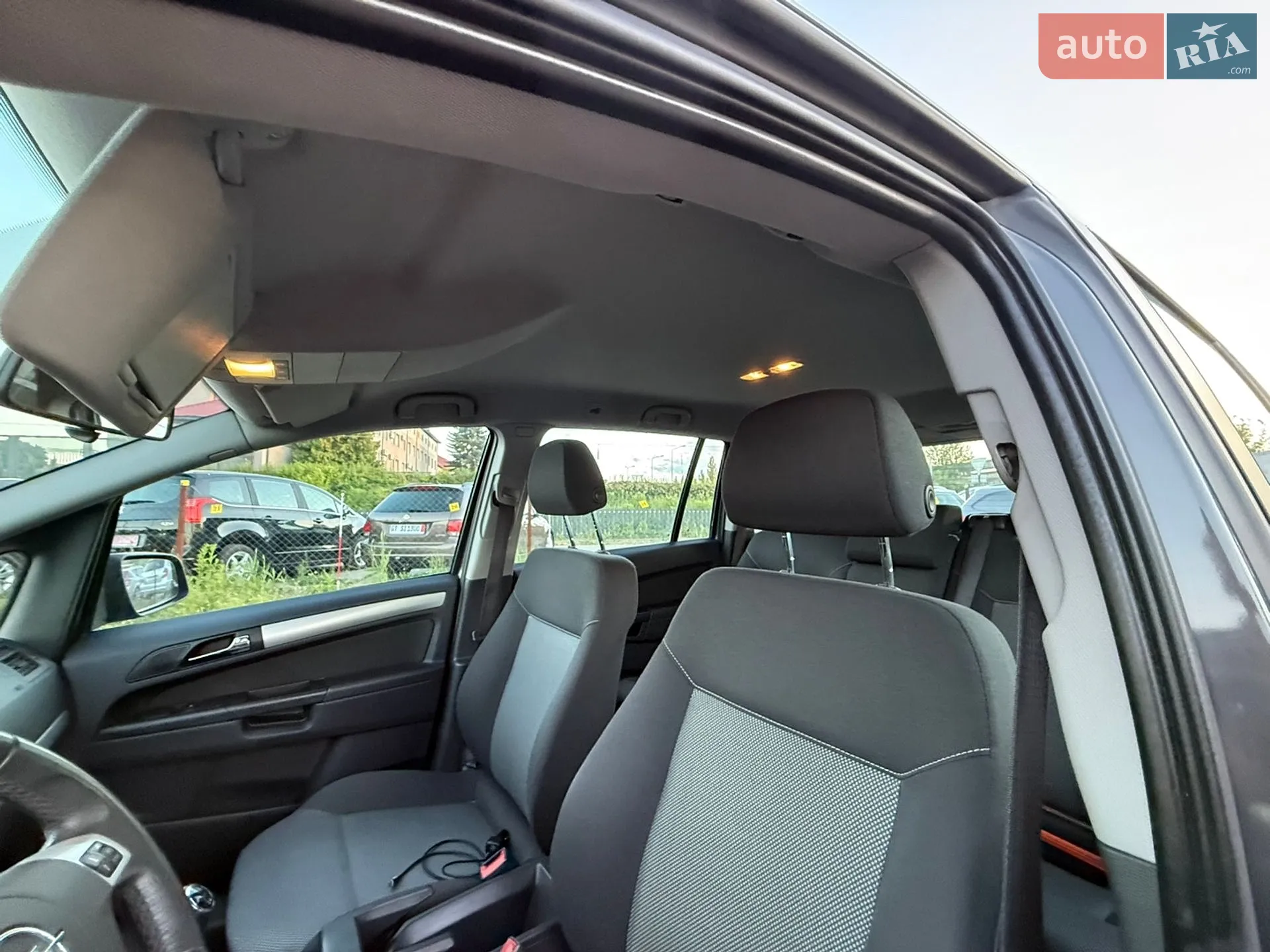 2012 Opel Zafira - мініатюра 10