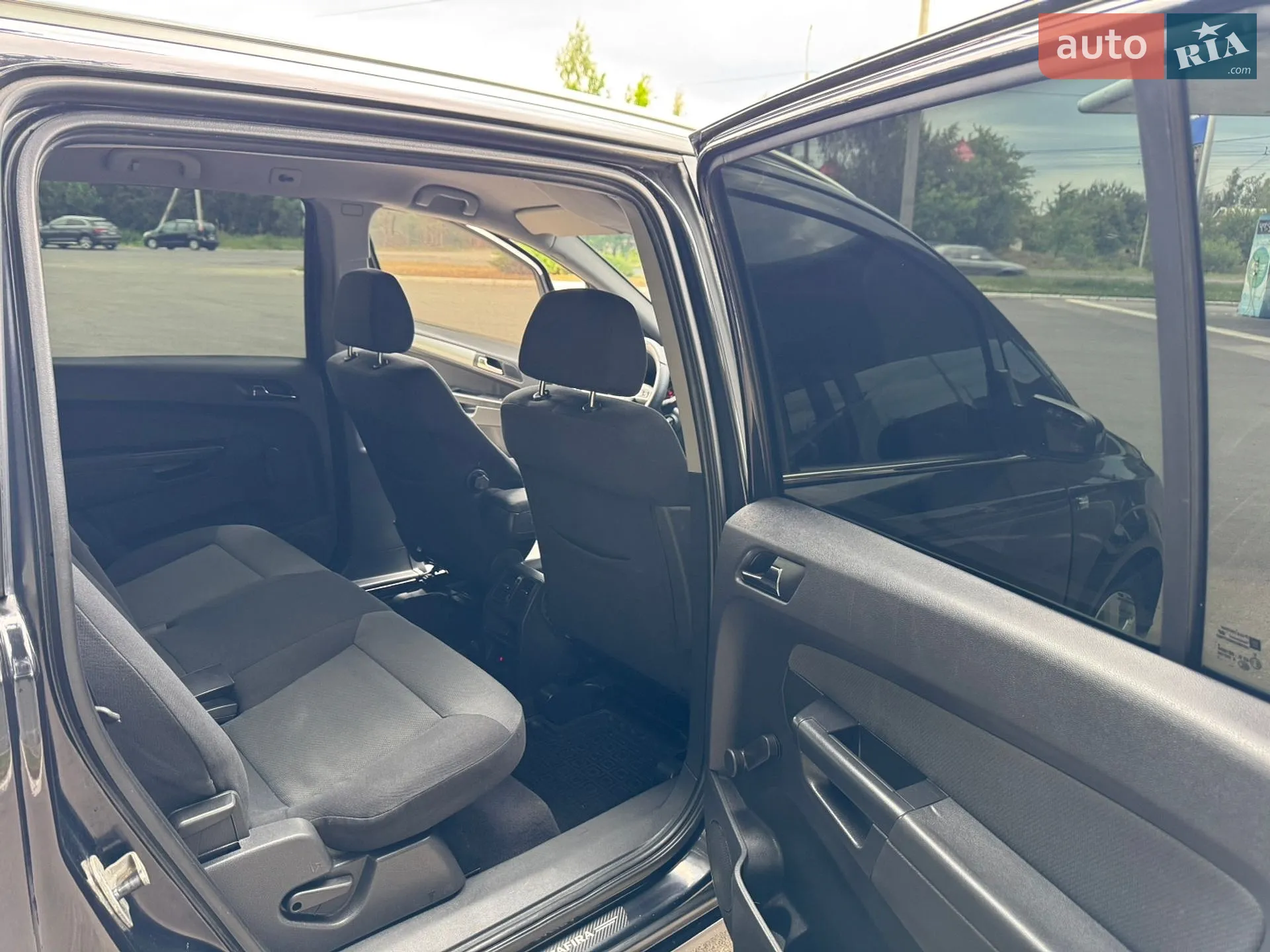 2019 Toyota Land Cruiser - мініатюра 16