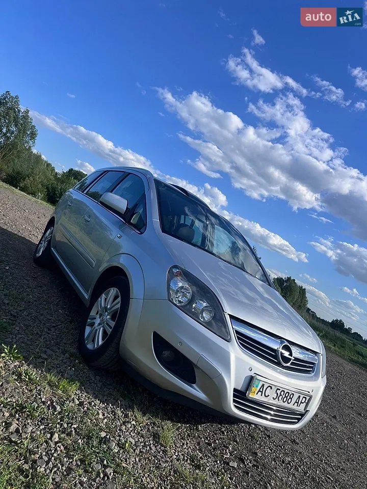 2011 Opel Zafira - мініатюра 29