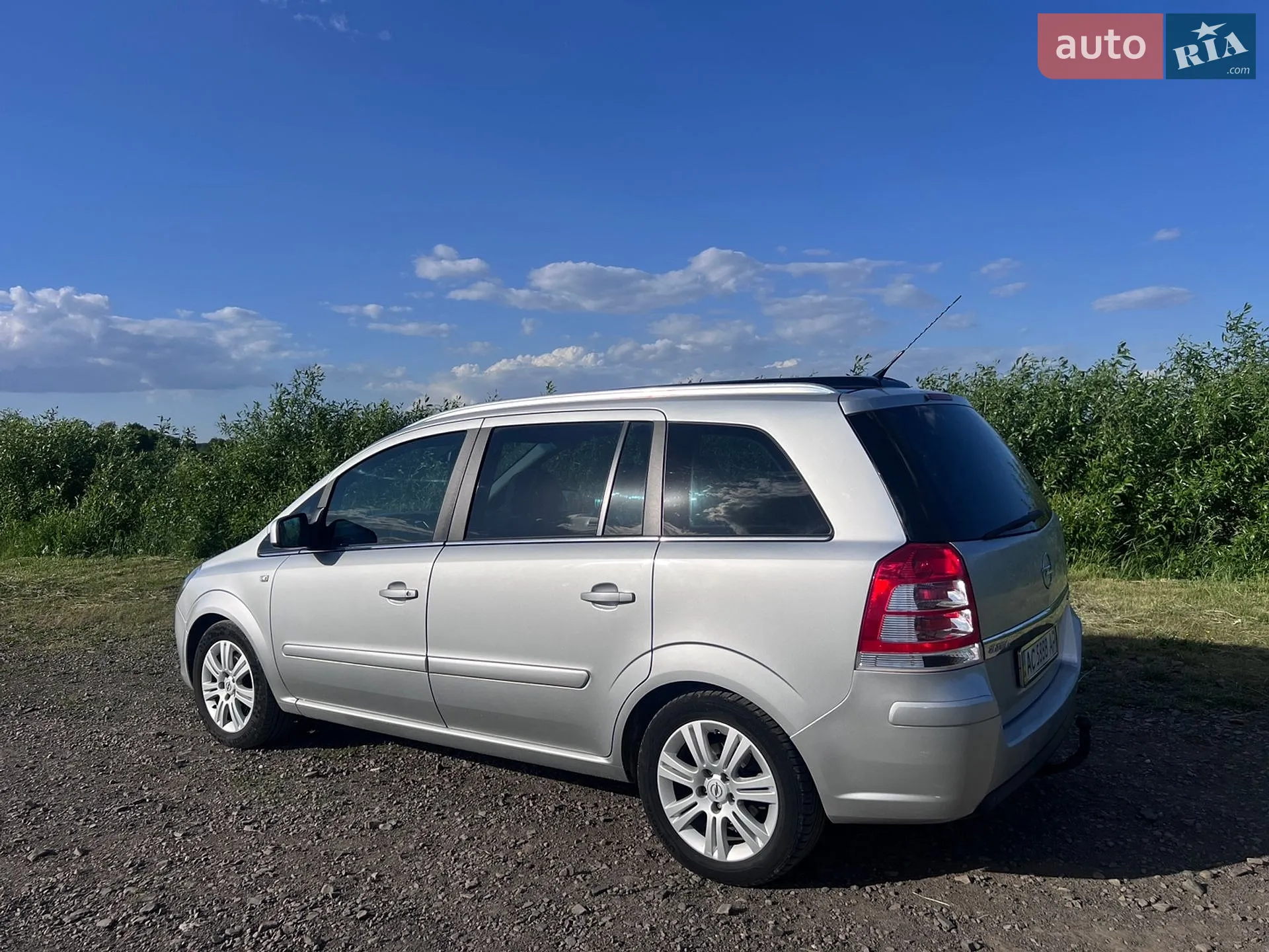 2011 Opel Zafira - мініатюра 2