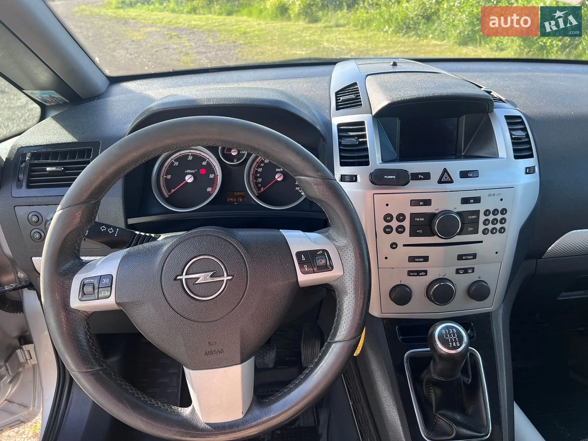 2011 Opel Zafira - мініатюра 11