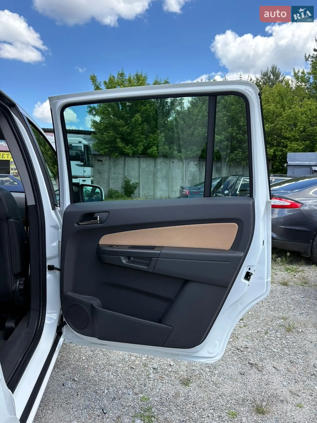 2011 Opel Zafira - мініатюра 39