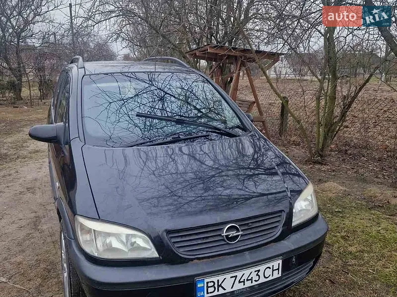 Opel Zafira 2002