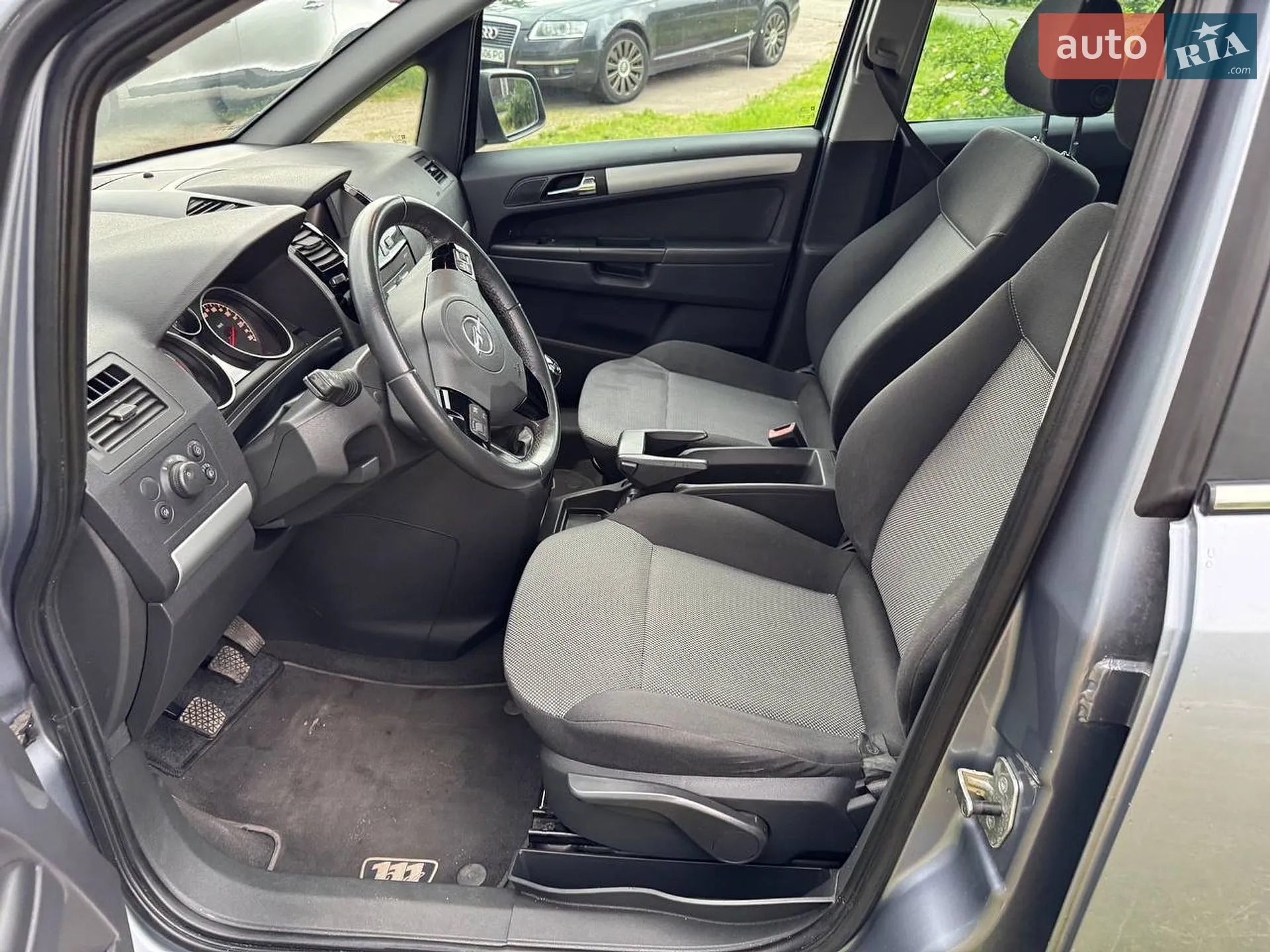 2010 Opel Zafira - мініатюра 37