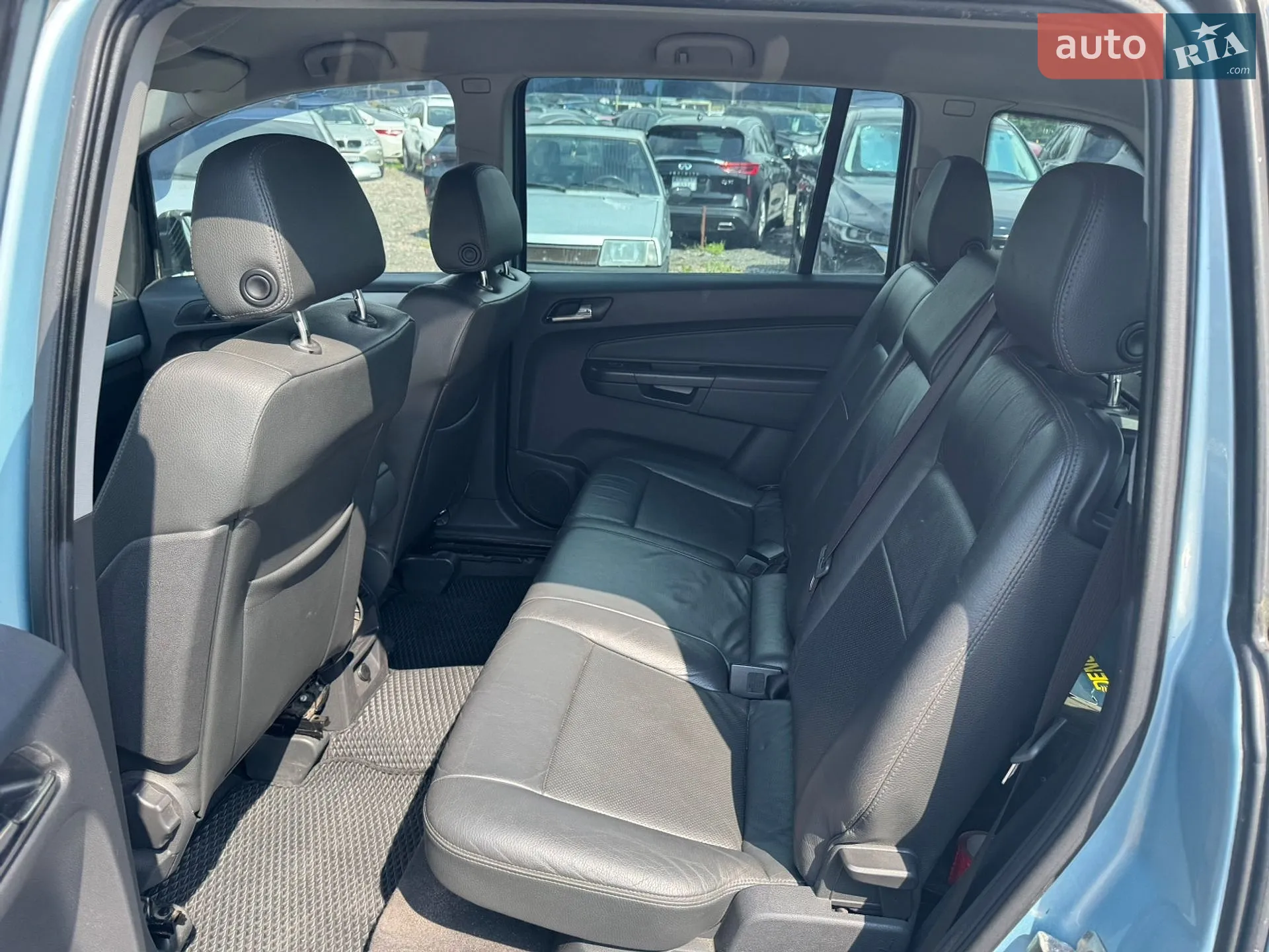 2010 Opel Zafira - мініатюра 11